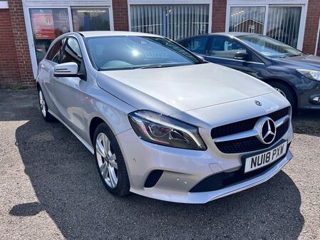 MERCEDES-BENZ A CLASS 1.5 A180d Sport