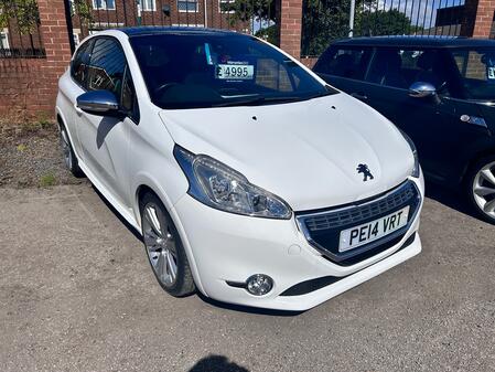 PEUGEOT 208 1.6 THP XY