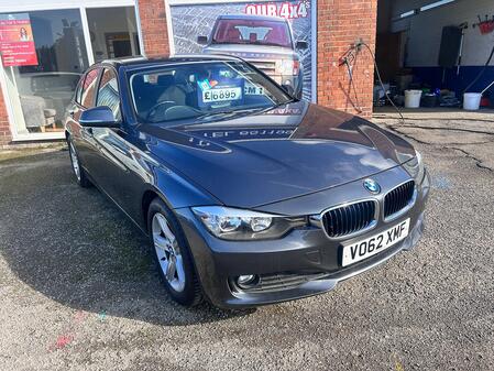 BMW 3 SERIES 2.0 318d SE Saloon